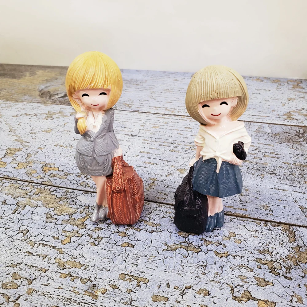 Toptan Hostes Kız Biblo