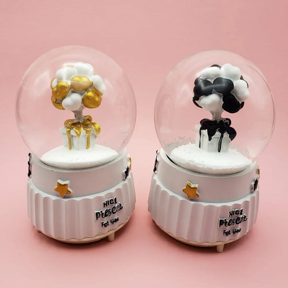 Toptan Uçan Balon Temalı Büyük Kar Küresi