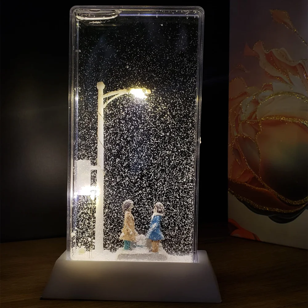 Toptan Romantik Sevgililer Tasarımlı Sokak Lambası Kar Küresi