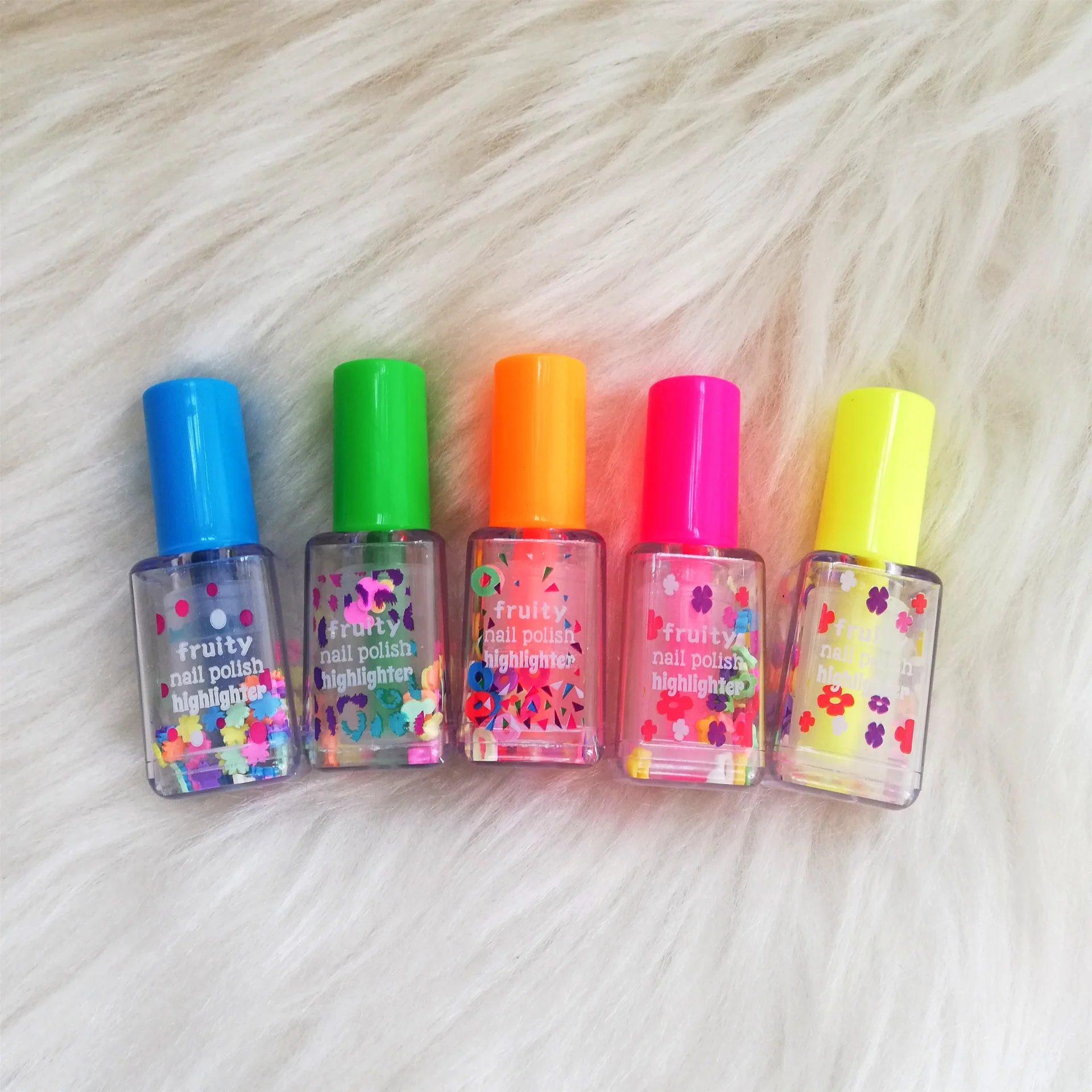 Toptan Renkli Oje Kalem